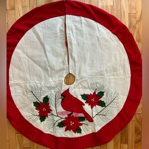 ShopKo red & off white cardinal poinsettias cloth tree skirt